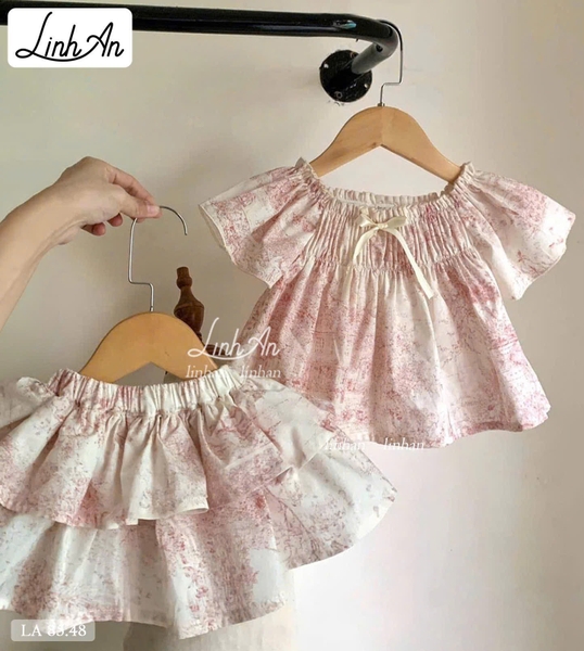 Set thô trắng áo cánh tiên smock ngực chân váy bồng Linh An phối loang hồng