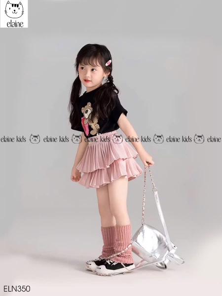 Bộ gấu trái tim Elaine áo cộc tay đen chân váy tầng màu hồng