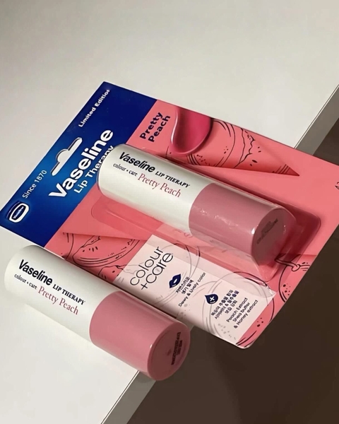 Son dưỡng môi Vaseline Lip Therapy colour care có màu tặng kèm LƯỢC