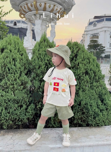 Set 3 món tone be xanh rêu Việt Nam độc lập kèm mũ cho bé trai và bé gái