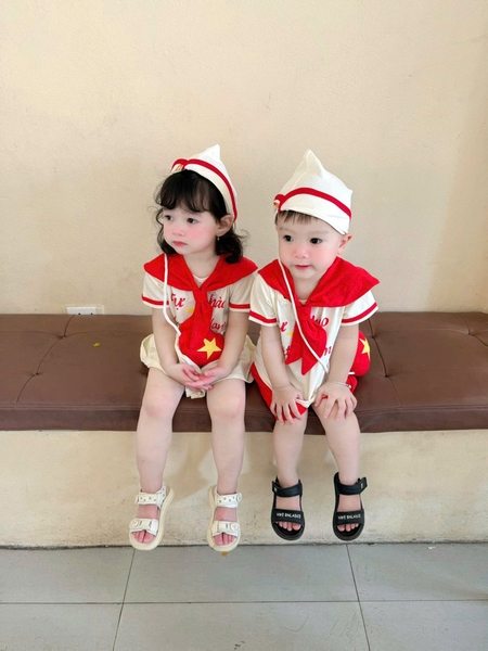 Set 5 chi tiết tone đỏ be Tự hào Việt Nam cho bé