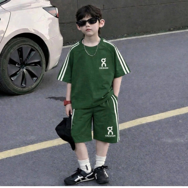 Bộ cộc tay quần sooc Design bé trai 3 màu đỏ, xanh, đen hãng MBCKIDS