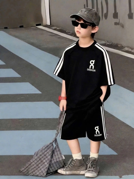 Bộ cộc tay quần sooc Design bé trai 3 màu đỏ, xanh, đen hãng MBCKIDS
