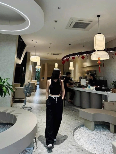 Quần đũi linen OSHIRI cạp trắng 2 màu hồng, đen cho nữ