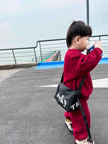 Bộ nỉ bông quần bo gấu màu đỏ cho bé trai