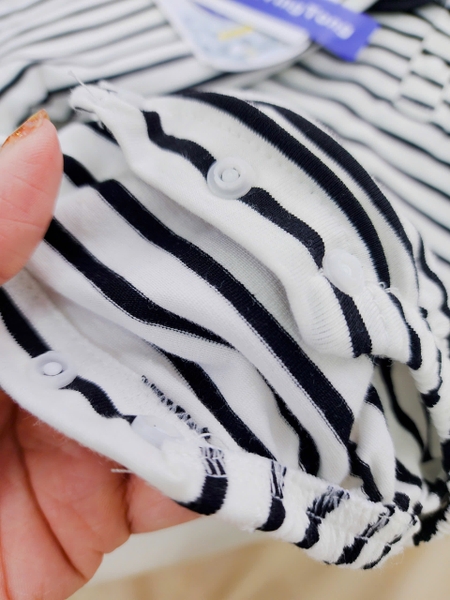 Body cotton Mickey cổ thủy thủ kẻ ngang đen trắng