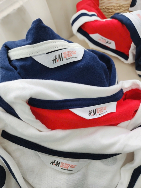 Váy thủy thủ H&M cộc tay 3 màu navy, đỏ, chấm bi trắng