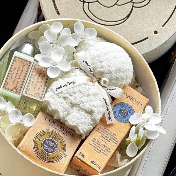 Set 2 bánh xà bông L'OCCITANE Shea Butter Extra Gentle Soap Verbena 50gr