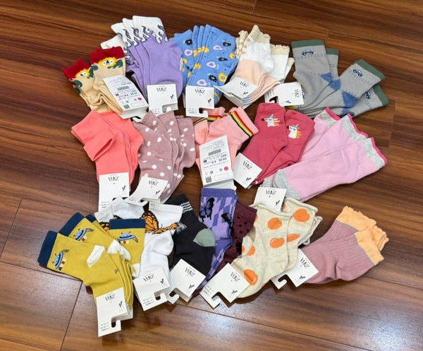 Tất Zara dư xịn nhiều mẫu thu đông