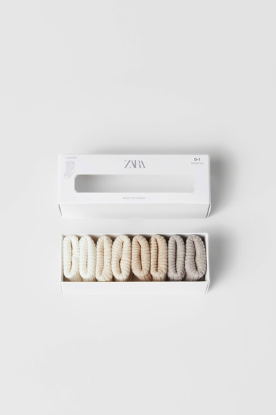 Tất Zara dư xịn nhiều mẫu thu đông