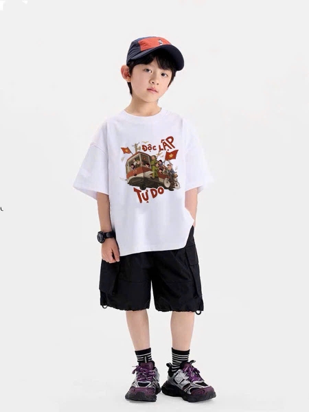 Bộ cotton Elaine cộc tay áo TRẮNG Độc lập tự do mix quần kaki đen