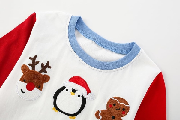 Bộ cotton Malwee Giáng sinh trắng phối đỏ quần caro