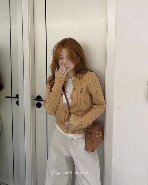 Áo cardigan len AIMÉE cổ tròn vặn thừng hoạ tiết gấu 5 màu