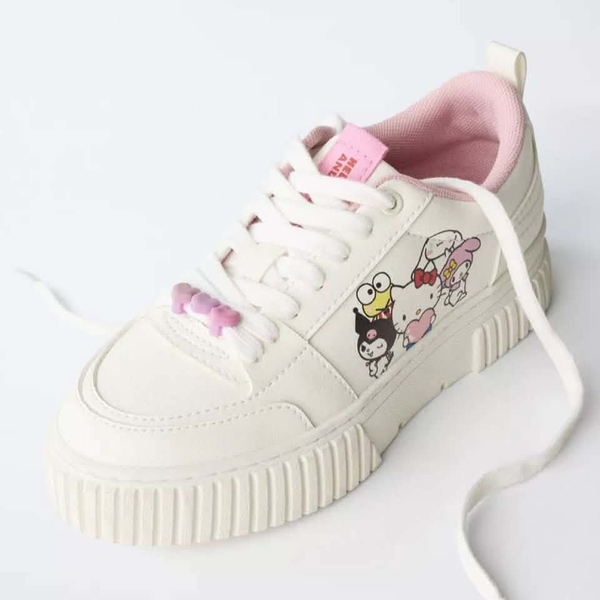 Giày sneaker ZARA Sanrio Hello Kitty trắng kèm charm trái tim