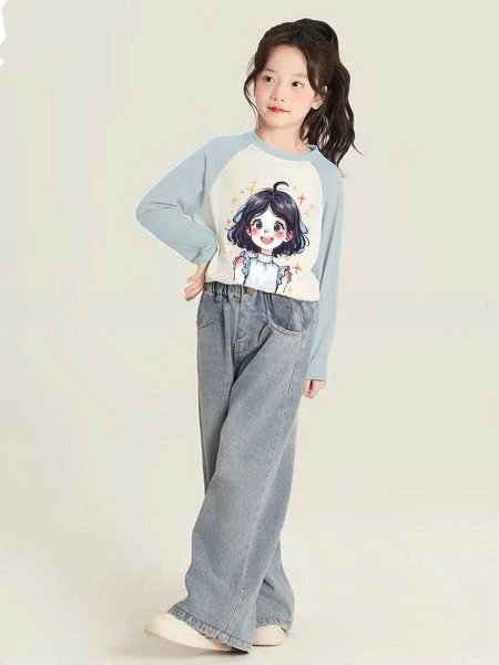 Bộ cotton raglan áo trắng xanh hình cô gái mix quần jean hãng Elaine