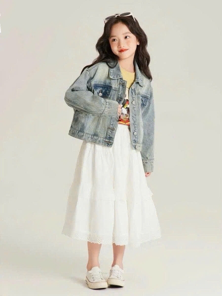 Bộ áo cotton dài tay Mickey vàng chân váy trắng hãng Elaine
