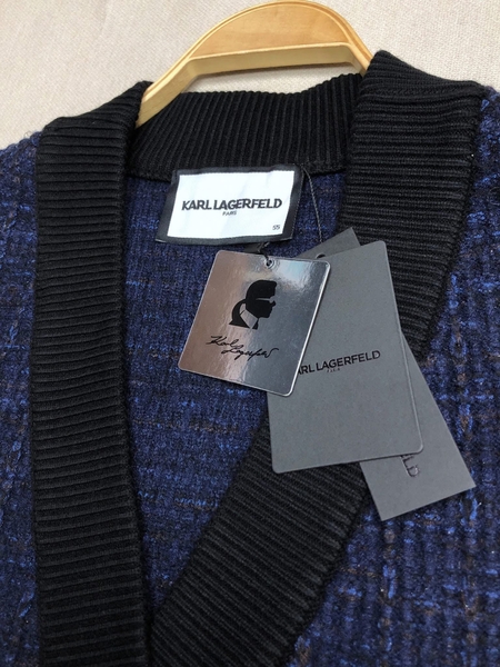 Set 2 món áo gile len dạ kèm áo giữ nhiệt cổ tròn Karl Lagerfeld 3 màu xanh, be, hồng
