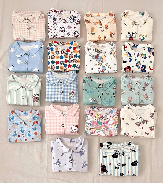 Bộ Pyjama Qibao màu be nhân vật Mickey Donald