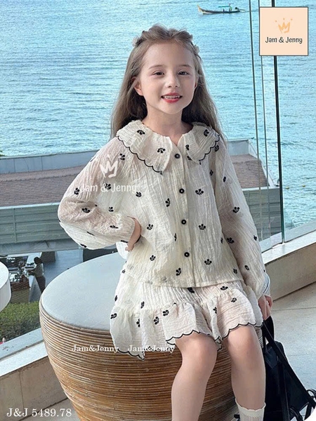 Set 3 món voan hãng JAM&JENNY màu be gồm sơ mi dài tay, áo hai dây, chân váy thêu hoa đen