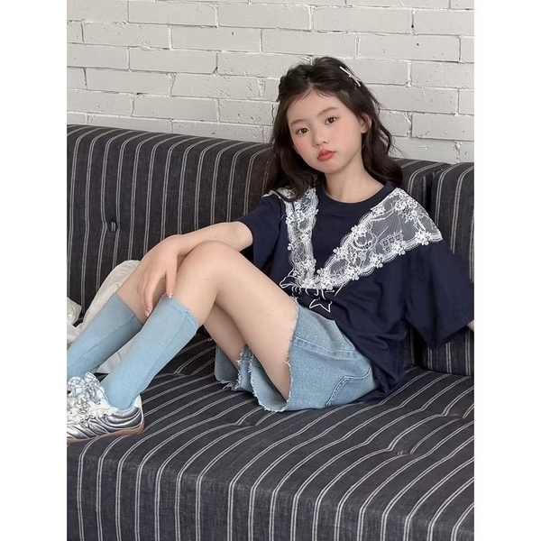 Áo phông cộc tay 3D cổ phối ren nơ màu navy size đại bé gái