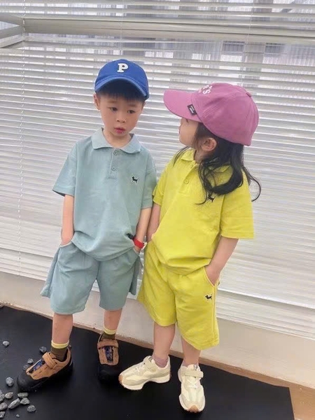 Bộ polo Happyniuniu cộc tay thêu chú chó 3 màu vàng, xanh, tím