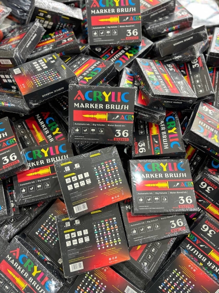 Hộp 36 màu Acrylic Marker đầu brush mềm