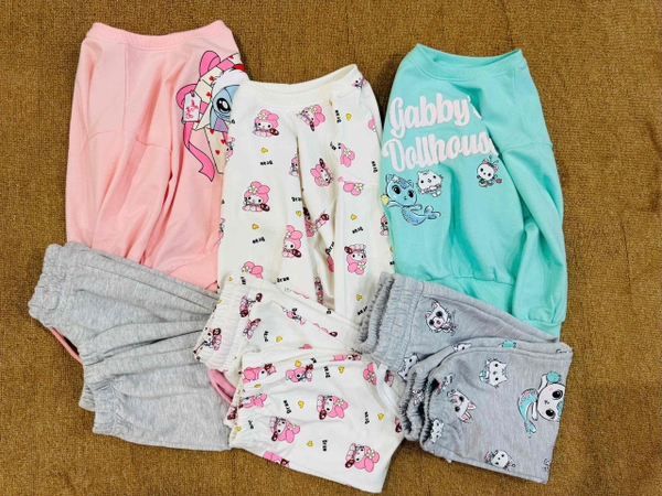 Bộ nỉ da cá Hiunikids dài tay bé gái 6 mẫu Hello Kitty, Sanrio, Gabby, Stitch