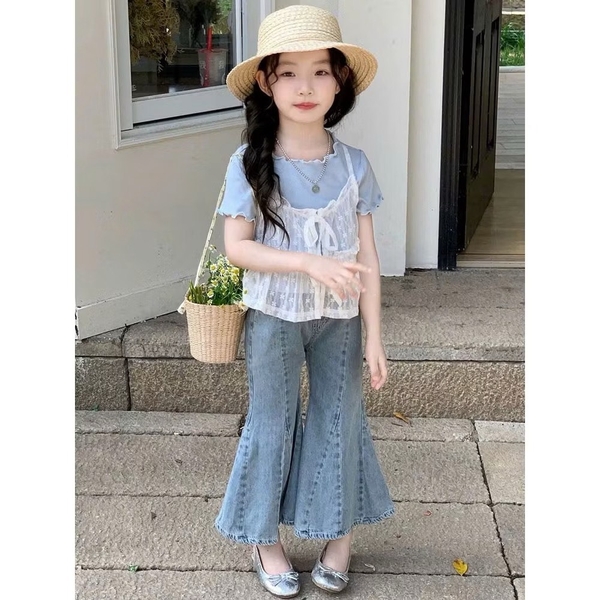 Áo phông cộc tay xanh cotton mix ren trắng