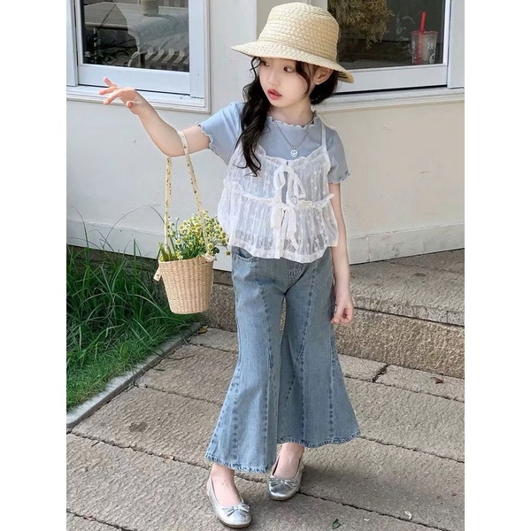 Áo phông cộc tay xanh cotton mix ren trắng