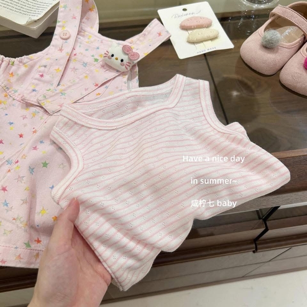 Set yếm Hello Kitty hồng đính ngôi sao bé gái