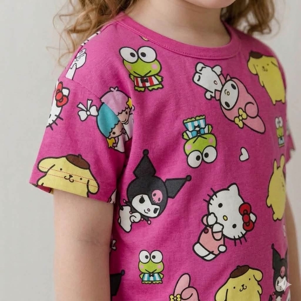 Áo phông cotton cộc tay Hello Kitty and Friends by Sanrio 3 màu hồng, tím, cam