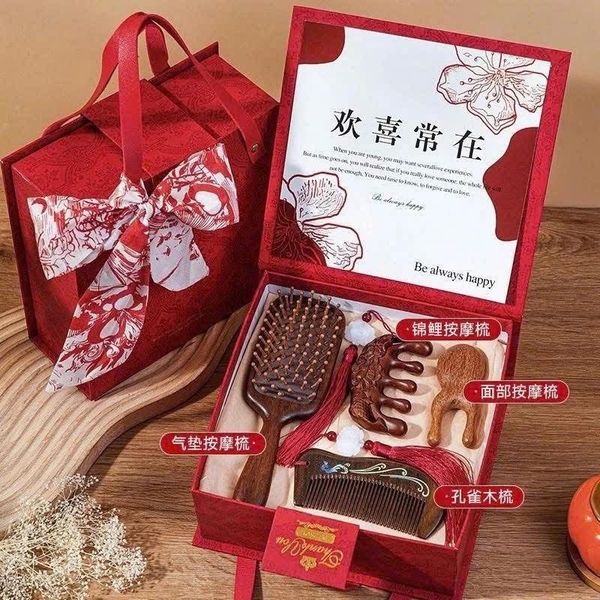 Set gỗ đàn hương 5 mẫu