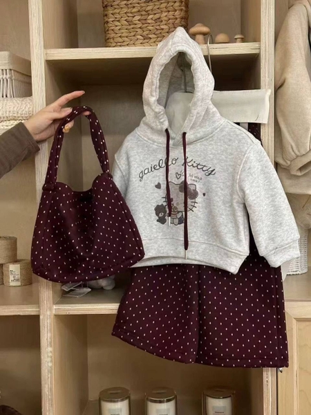 Set 3 món Hello Kitty áo nỉ ghi, quần chấm bi nơ đỏ và túi