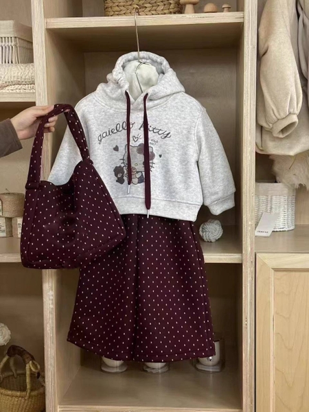 Set 3 món Hello Kitty áo nỉ ghi, quần chấm bi nơ đỏ và túi