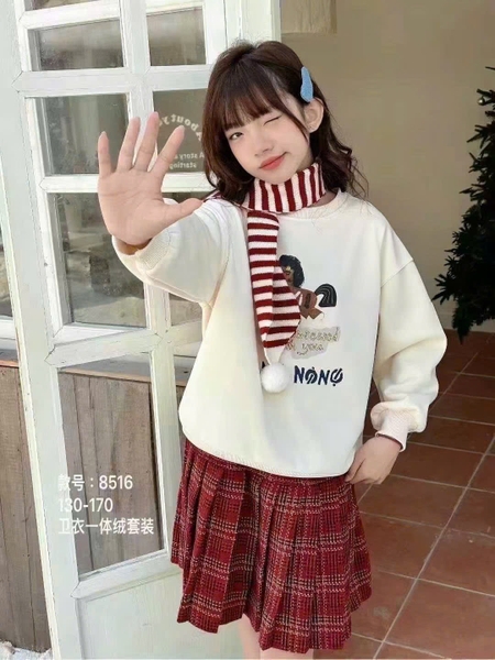 Bộ nỉ ngựa ANS hai màu đỏ, trắng chân váy caro kèm khăn choàng