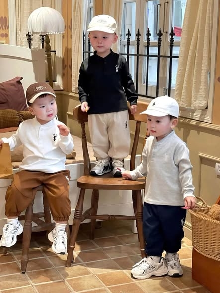 Set 3 quần kaki thêu ngựa 3 màu nâu, be, xanh than