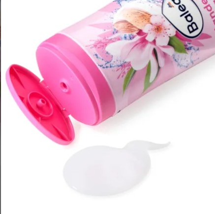 Sữa tắm dạng gel, dạng kem Balea 300ml cho nữ nhiều mùi