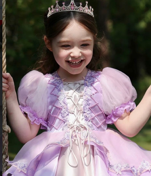 Váy tím hoá trang công chúa Rapunzel 4 lớp