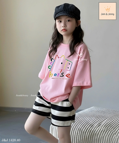 Bộ cộc tay Jam&Jenny Ngựa Happy Horse áo hồng phấn quần sooc kẻ