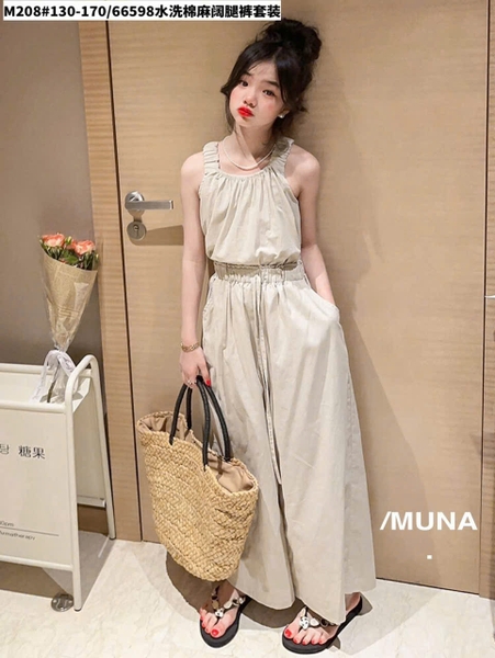 Bộ hai dây thô đũi Munaya Studio quần suông rộng 2 màu hồng và be