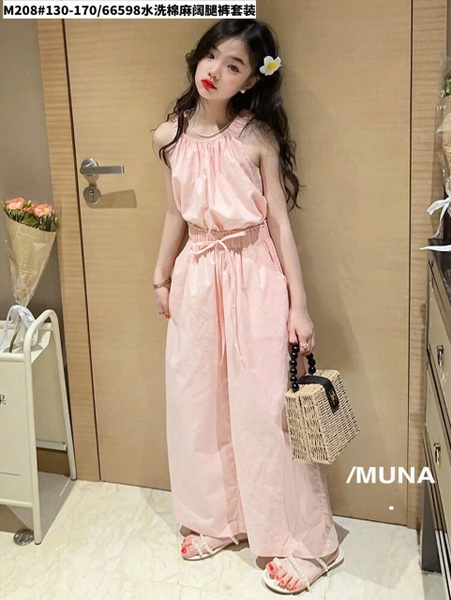 Bộ hai dây thô đũi Munaya Studio quần suông rộng 2 màu hồng và be