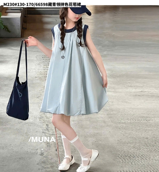 Váy bí sát nách xanh dương viền đen Munaya Studio