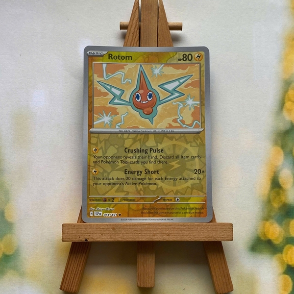 Thẻ hình Pokemon Rotom 061/191 - Lá bài lẻ Surging Sparks Common Reverse Holo tiếng Anh chính hãng
