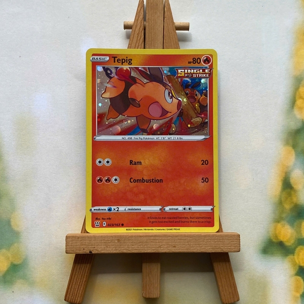Thẻ hình Pokemon Tepig 023/163 - Lá bài lẻ SWSH05: Battle Styles Common Cosmos Holo tiếng Anh chính hãng