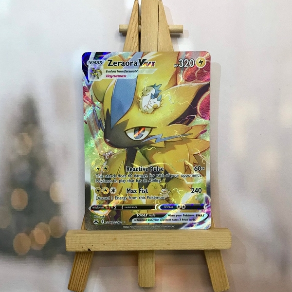 Thẻ hình Pokemon Zeraora VMAX GG42/GG70 - Lá bài lẻ Ultra Rare tiếng Anh chính hãng ảnh 2