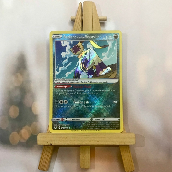 Thẻ hình Pokemon Radiant Hisuian Sneasler 123/196 - Lá bài Sword & Shield: Lost Origin Radiant Rare tiếng Anh chính hãng ảnh 2