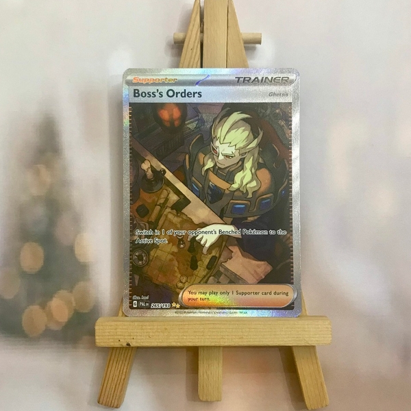 Thẻ hình Pokemon Boss's Orders 265/193 - Lá bài lẻ Paldea Evolved Special Illustrion Rare tiếng Anh chính hãng ảnh 2