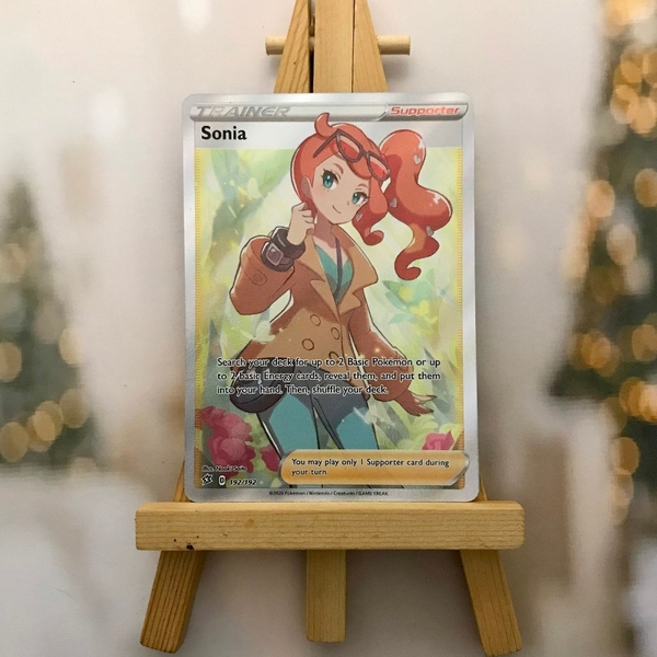 Thẻ hình Pokemon Sonia 192/192 - Lá bài lẻ Full Art Ultra Rare tiếng Anh chính hãng