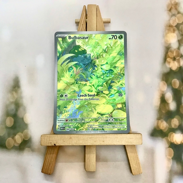 Thẻ hình Pokemon Bulbasaur 166/165 - Lá bài lẻ Scarlet & Violet 151 Illustration Rare tiếng Anh chính hãng