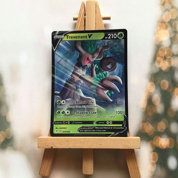 Thẻ hình Pokemon Trevenant V 013/203 - Lá bài lẻ Evolving Skies Ultra Rare tiếng Anh chính hãng